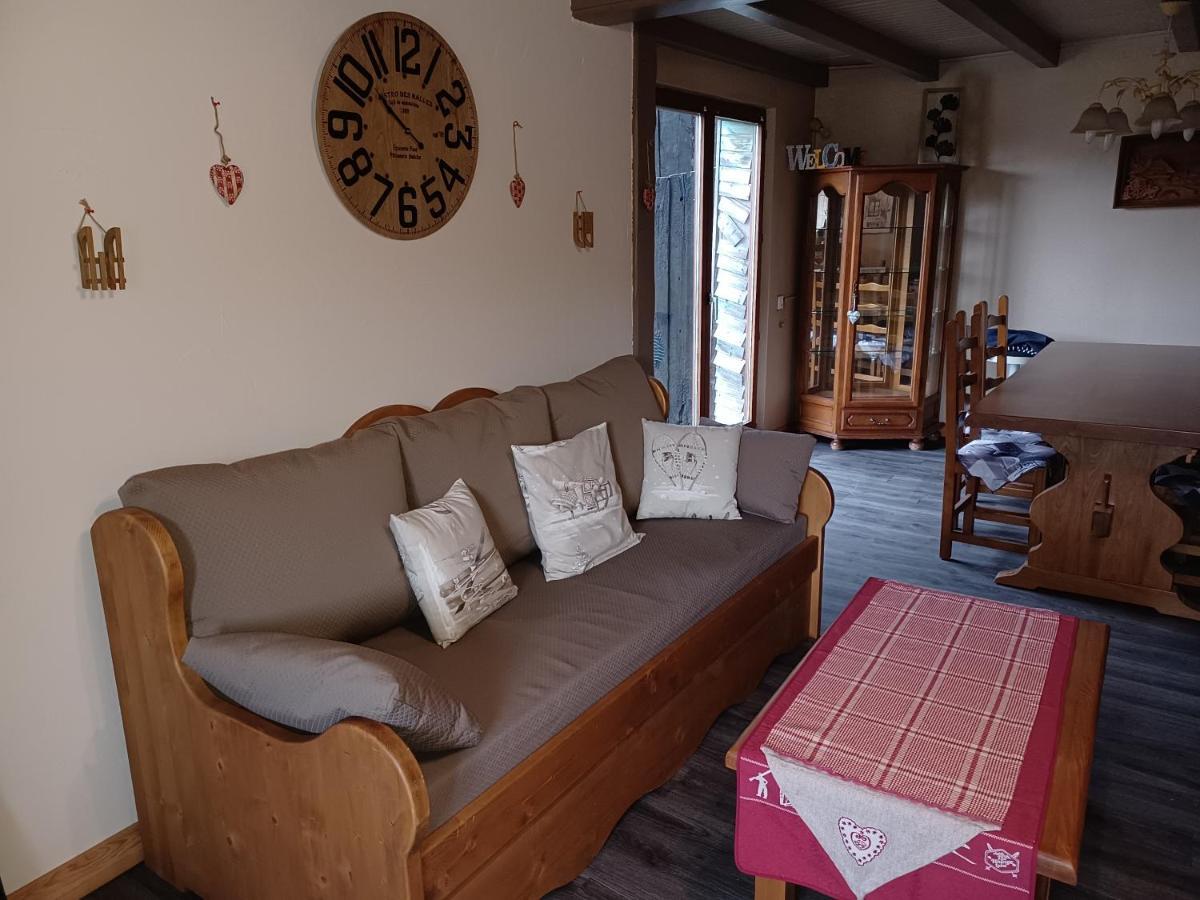 Gite Des 3 Jonquilles Saint-Maurice-sur-Moselle Exterior photo